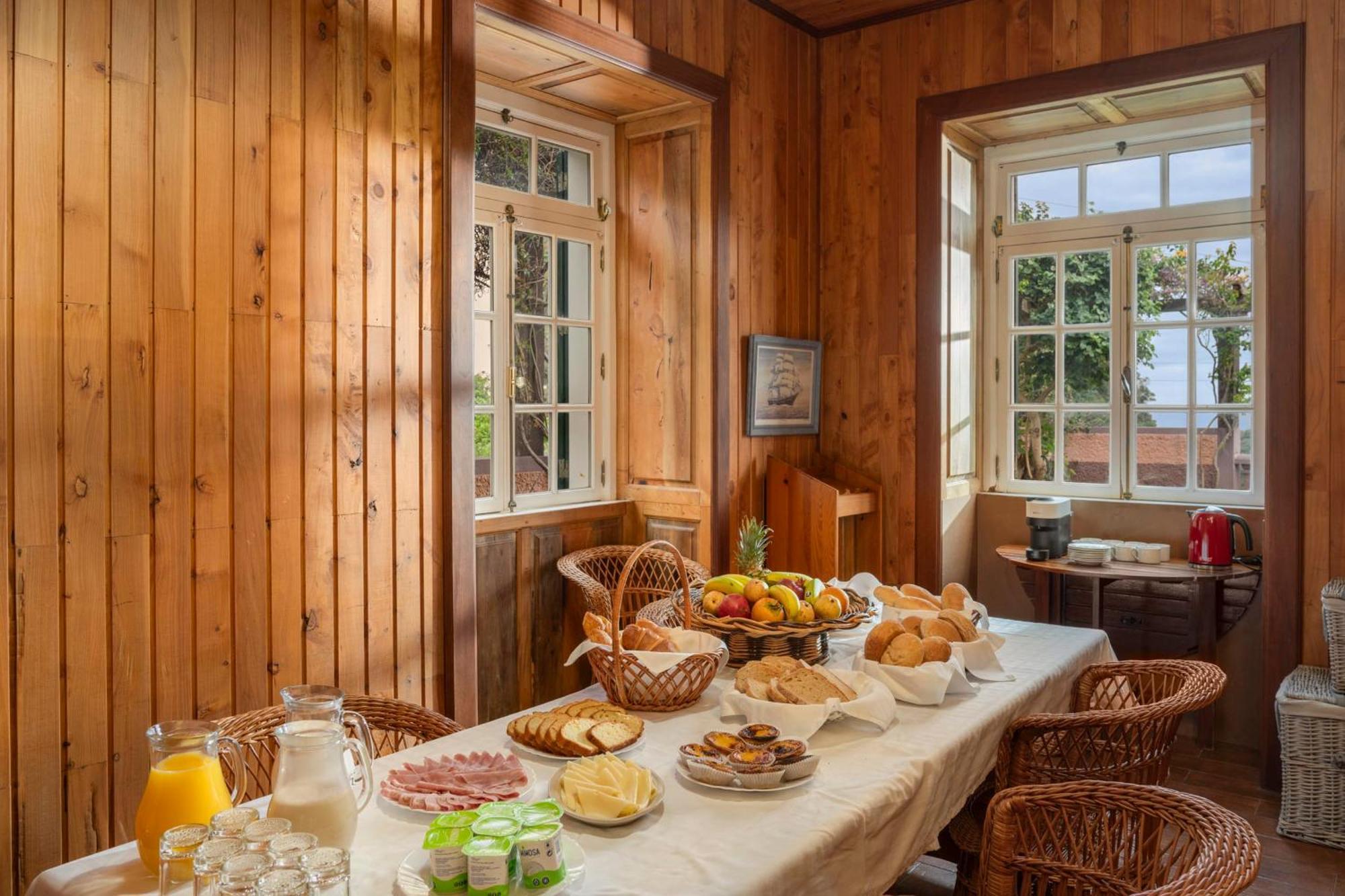 Casa Da Faja Alta - With Breakfast Included, By An Island Apart Jogo da Bola Eksteriør bilde